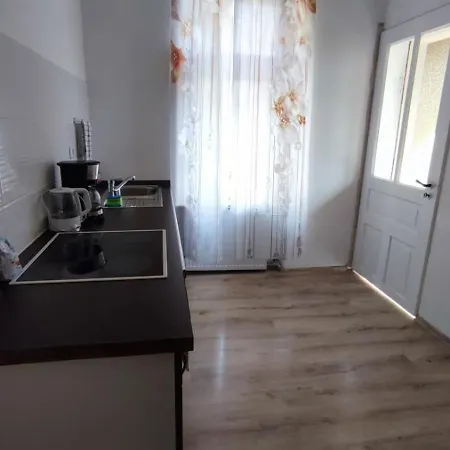 Angels O K B S2 Apartman *